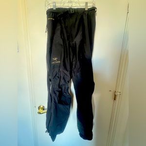 Arc’teryx Beta Gore-Tex Ski/Snowboard Pants M